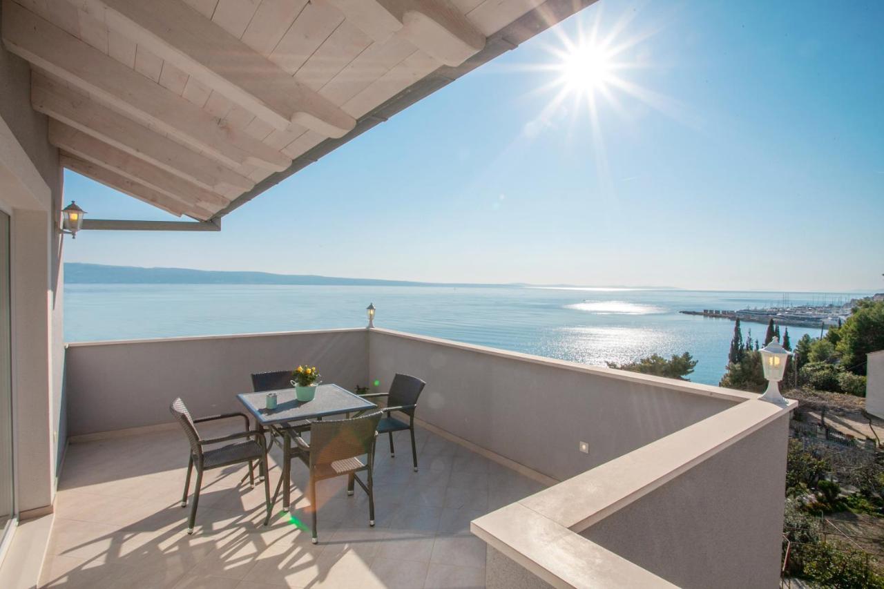 Luxury Sea View Apartment เยเซนิเซ ภายนอก รูปภาพ